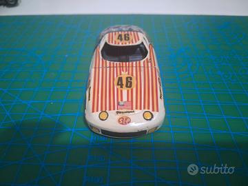 modellino politoys 1/43 corvair bertone da restaur