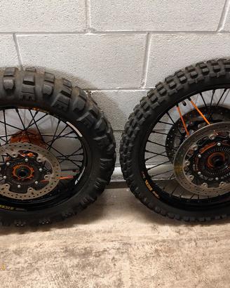 Cerchi BARTUBELESS KTM Adventure 