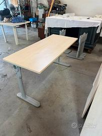 Scrivanie da ufficio in legno d’acero naturale