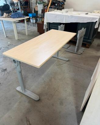 Scrivanie da ufficio in legno d’acero naturale