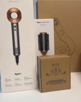 Dyson Supersonic™ con 4 accessori