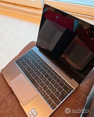HUAWEI MATEBOOK 13 | AMD Ryzen 5 | 8GB