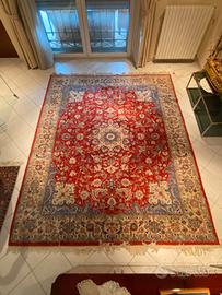 Tappeti persiani di varie grandezze