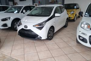 Toyota Aygo 1.0 VVT-i 72 CV 5 porte x-play