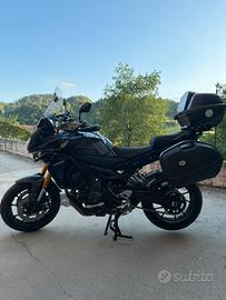 TRACER 900