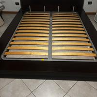 Letto in wenghe