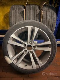 Set 4 cerchi in lega 18 originali BMW - 225/45 R18