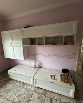Mobile da soggiorno bianco