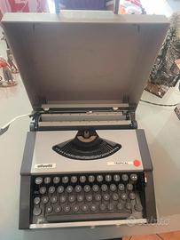 Macchina da scrivere Olivetti tropical
