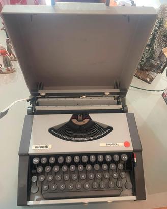 Macchina da scrivere Olivetti tropical