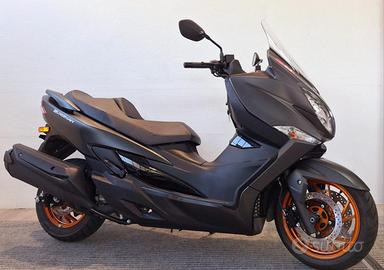 SUZUKI Burgman AN 400 E5+