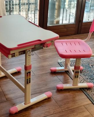 banchetto / tavolino da bambina