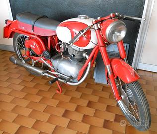 Gilera 125 sport