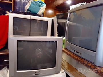 Televisori a tubo catodico vari formati 
