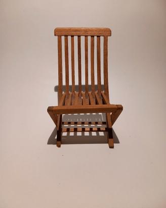 sedia in miniatura pieghevole in legno naturale