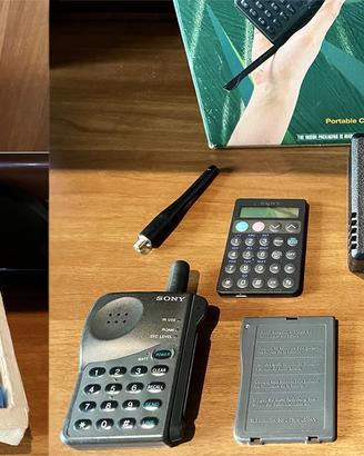 Telefono Cellulare Vintage Sony CM-R111