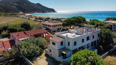 Solanas - Il mare a due passi da casa