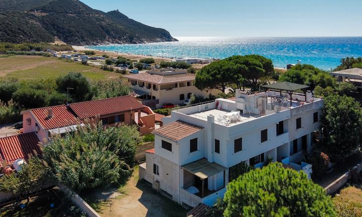 Solanas - Il mare a due passi da casa