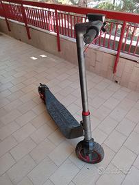 Monopatino Scooter Elettrico Kugoo G-Max 500W
