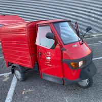 Piaggio Triporteur Vespa APE 50