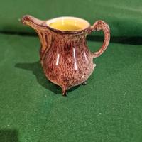 Lattiera vintage rustica in ceramica decorativa