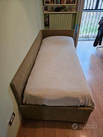 Letto con contenitore