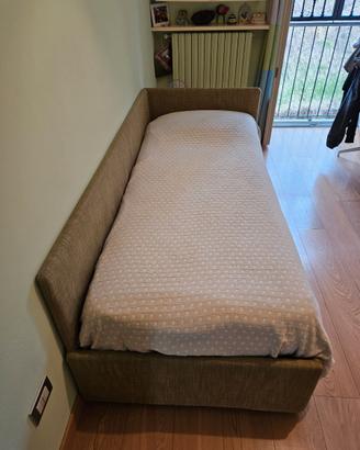 Letto con contenitore