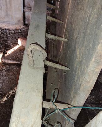 erpice in legno antico 