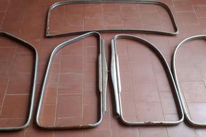 FIAT 1100 E-RICAMBI E PARTICOLARI CARROZZERIA