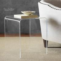 Tavolino "da caffé" in plexiglass trasparente