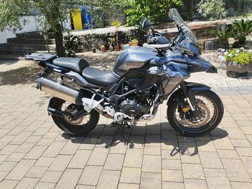 Benelli TRK 502 X
