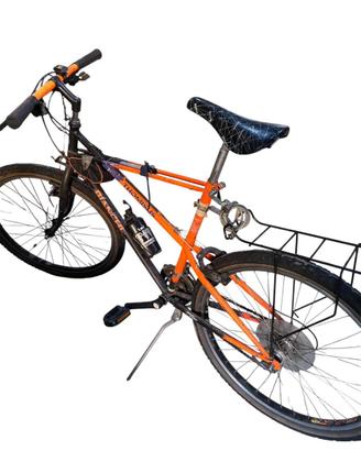 Bicicletta Bianchi con portapacchi – Pronta all’us