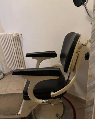 Poltrona da barbiere vintage