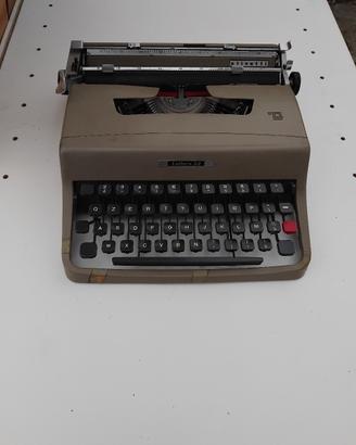 olivetti lettera 32