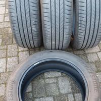 N° 4 pneumatici Bridgestone Alenza 001 235/55 R19