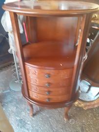 ARREDAMENTO  VINTAGE