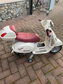Vespa piaggio peg perego  bambini