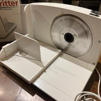 Affettatrice tedesca ripiegabile e lavabile