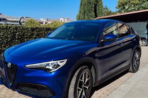 Alfa Romeo Stelvio Q4 190cv Sprint 