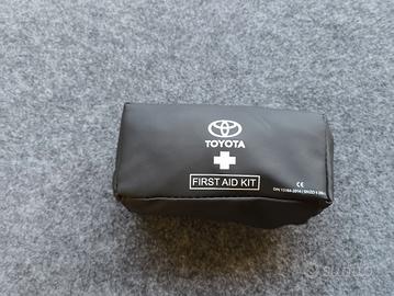 kit primo soccorso toyota