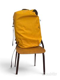 sacca impermeabile gialla decatlhon 40 L