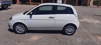Lancia Ypsilon 2008
