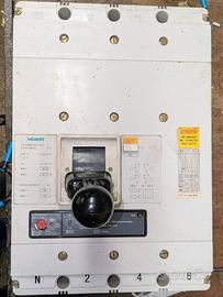 INTERRUTORE SIEMENS 400/800 A VDE 0660/IEC 947-2 A