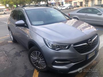 Opel Grandland x