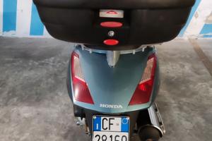 Honda Pantheon 150 4 tempi
