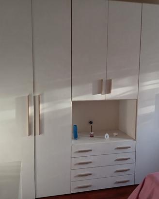 Camera da letto completa