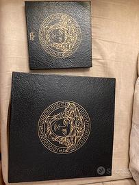 Due piatti Versace serie Roi Soleil