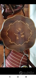 Tavolino da caffè intarsiato veneziano