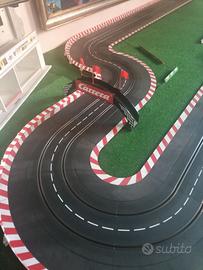 Pista elettrica Carrera Digital