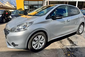 PEUGEOT 208 1.4 DIESEL 2015 140000KM OK NEOPATENTA